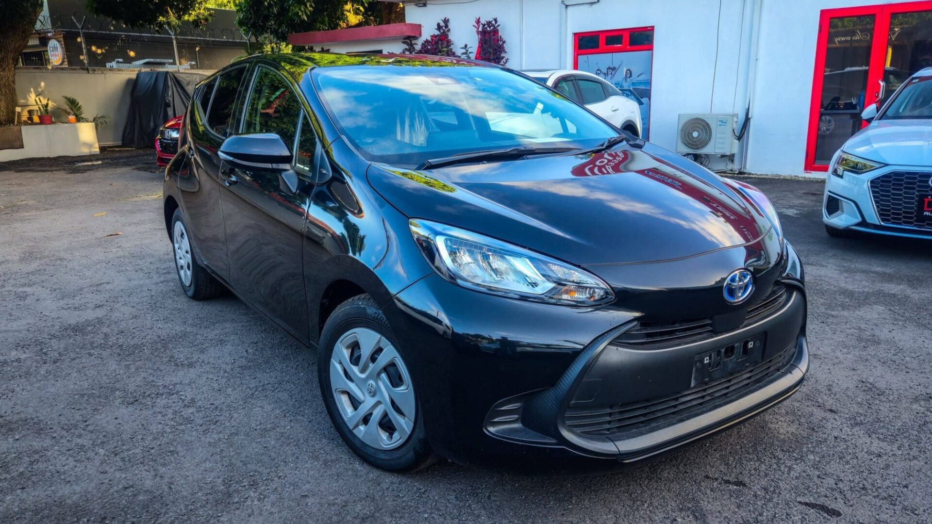 Toyota Aqua Hybrid