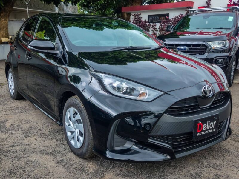Toyota Yaris 1000cc