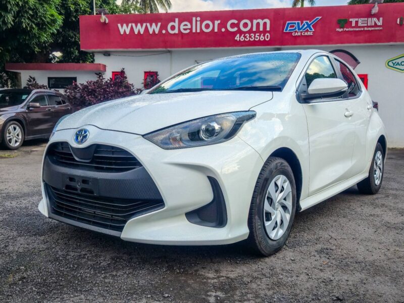 Toyota Yaris Hybrid 1490cc